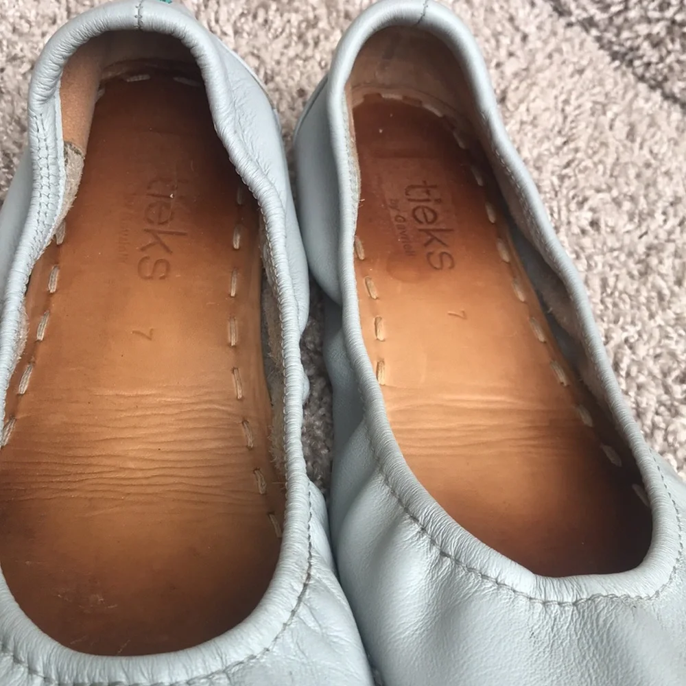 Tieks Cool Grey Leather Ballet Flats size 7